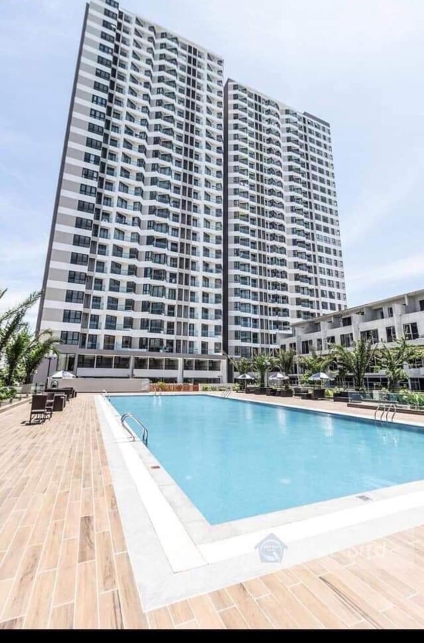 Sunday Premium Apartment Ha Long Exterior photo
