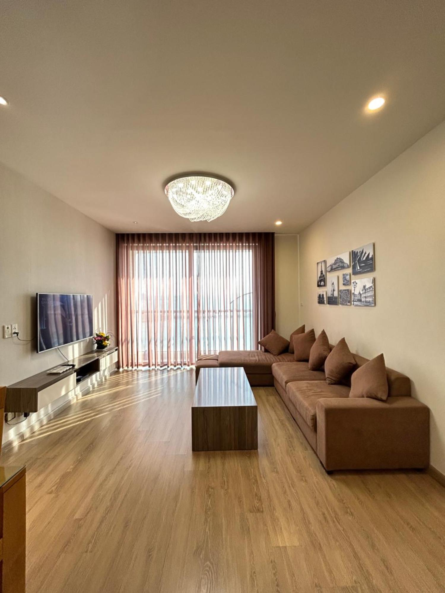 Sunday Premium Apartment Ha Long Exterior photo